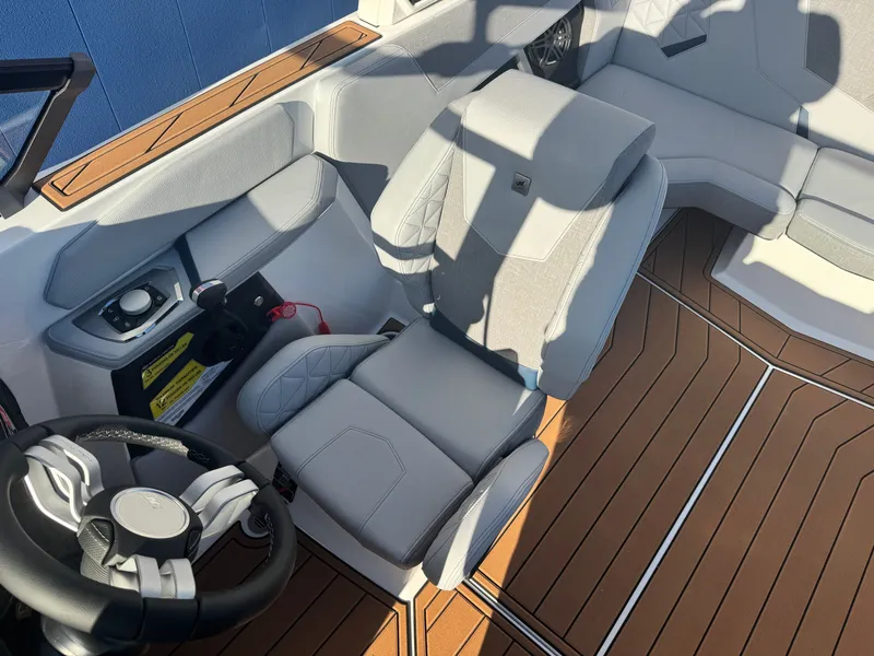 Slide: The Image of Nautique Super Air Nautique GS20 2026 - 27