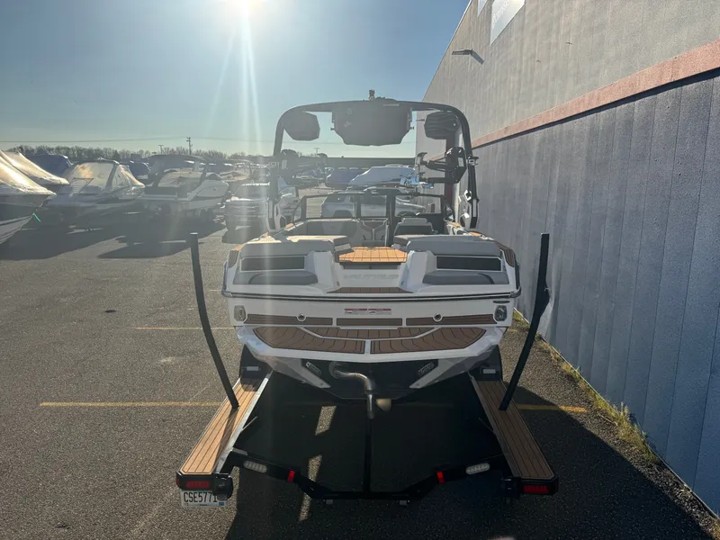 Slide: The Image of Nautique Super Air Nautique GS20 2026 - 3