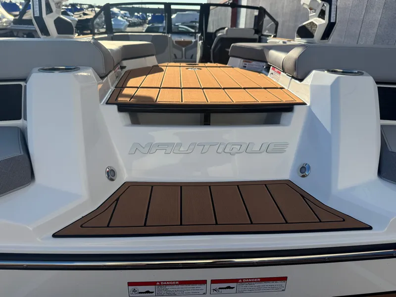 Slide: The Image of Nautique Super Air Nautique GS20 2026 - 5