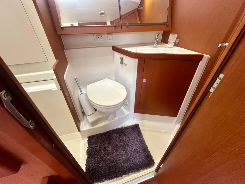 Slide: The Image of Beneteau Oceanis 45 2015 - 74