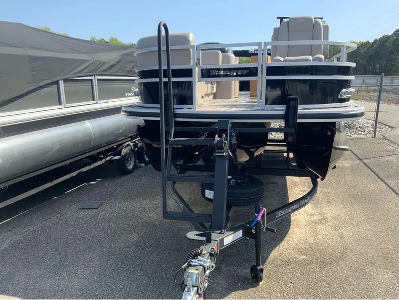 Slide: The Image of Ranger 223FC 2025 - 8