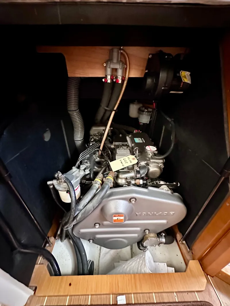 Slide: The Image of Engine compartment of 2014 Jeanneau Sun Odyssey 44 DS sailboat. - 18
