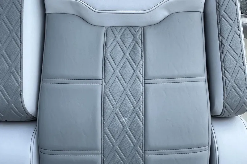 Slide: The Image of Mako 414 CC Bluewater Family Edition 2017 - 131