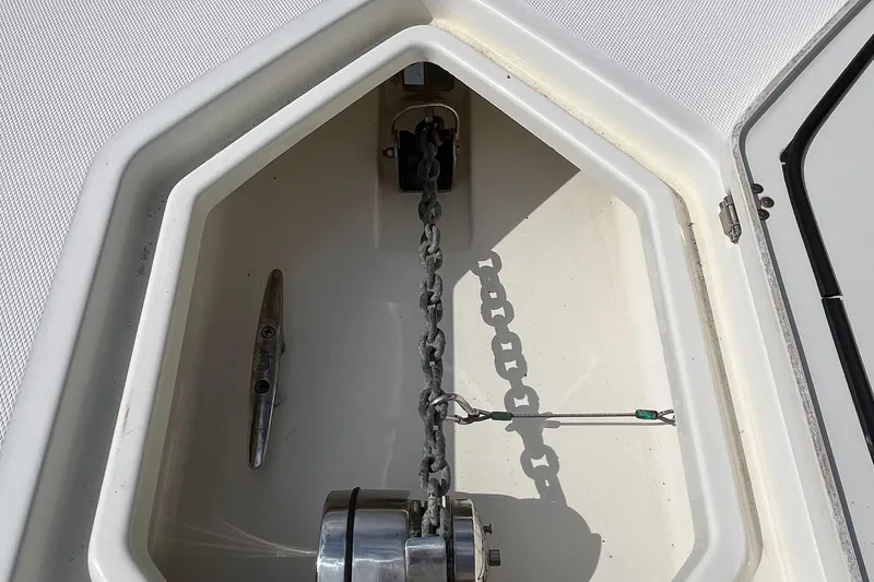 Slide: The Image of Mako 414 CC Bluewater Family Edition 2017 - 151