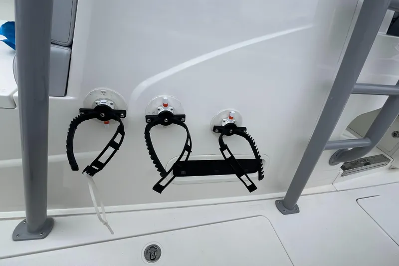 Slide: The Image of Mako 414 CC Bluewater Family Edition 2017 - 166