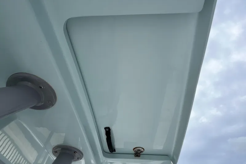 Slide: The Image of Mako 414 CC Bluewater Family Edition 2017 - 167