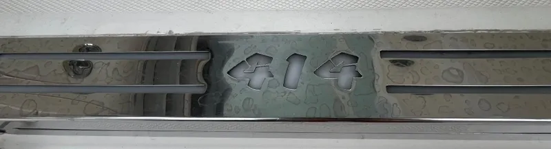 Slide: The Image of Stainless steel plate with '414' engraving on Mako 414 CC Bluewater Family Edition, 2017 model. - 46