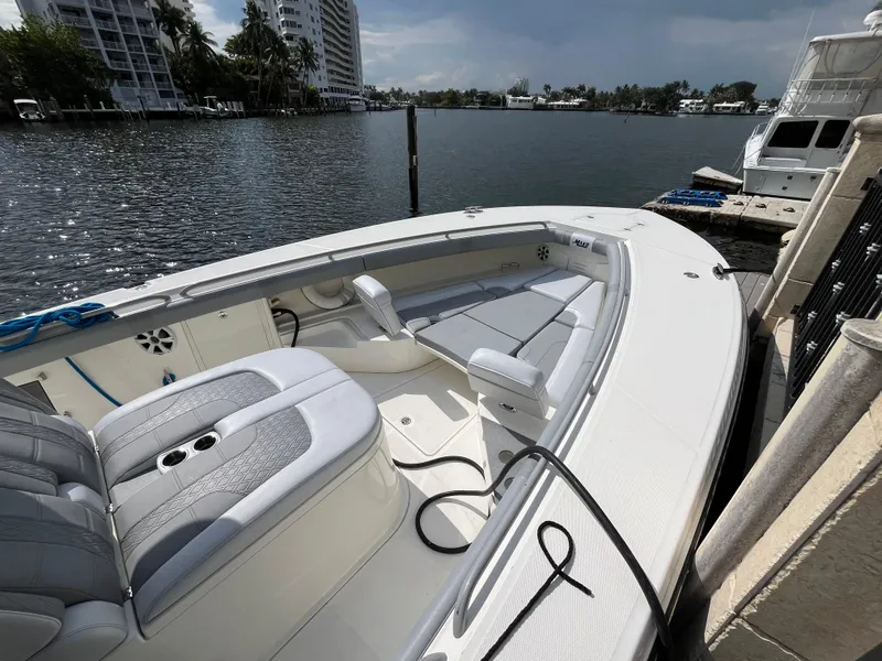 Slide: The Image of Mako 414 CC Bluewater Family Edition 2017 - 78