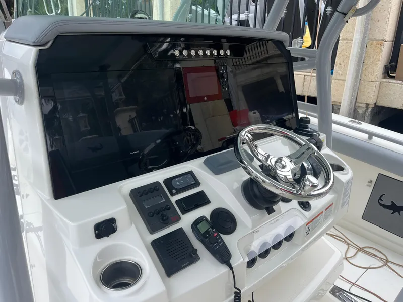 Slide: The Image of Mako 414 CC Bluewater Family Edition 2017 - 89