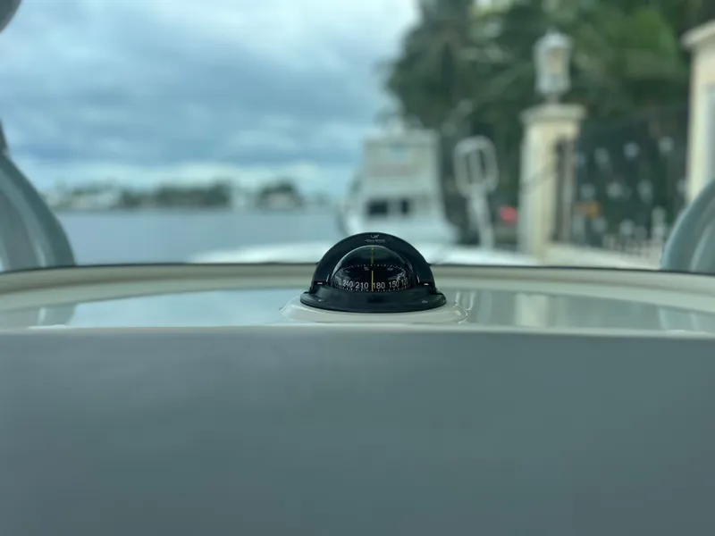 Slide: The Image of Mako 414 CC Bluewater Family Edition 2017 - 90