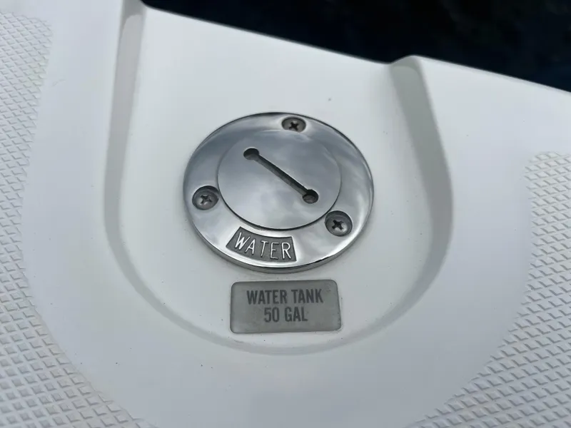 Slide: The Image of Mako 414 CC Bluewater Family Edition 2017 - 92