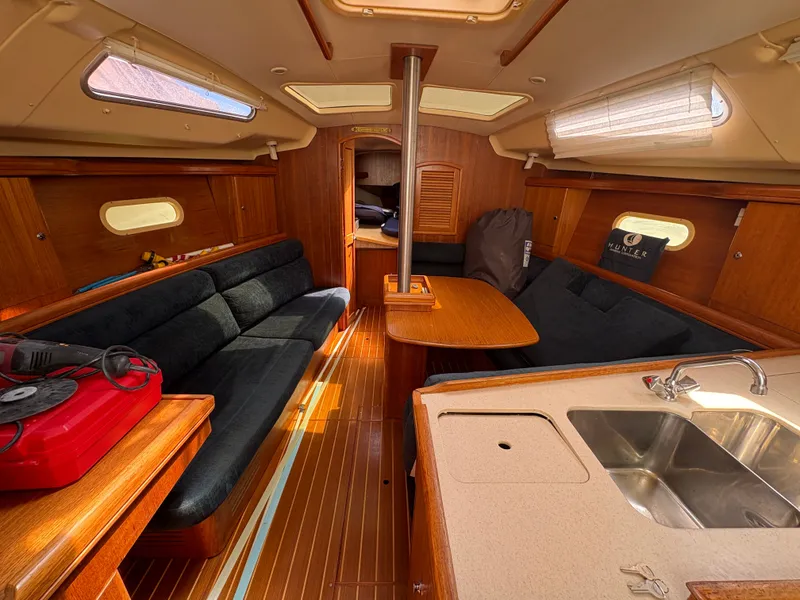 Slide: The Image of Hunter 356 2002 - 21