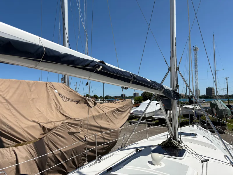 Slide: The Image of Hunter 356 2002 - 45