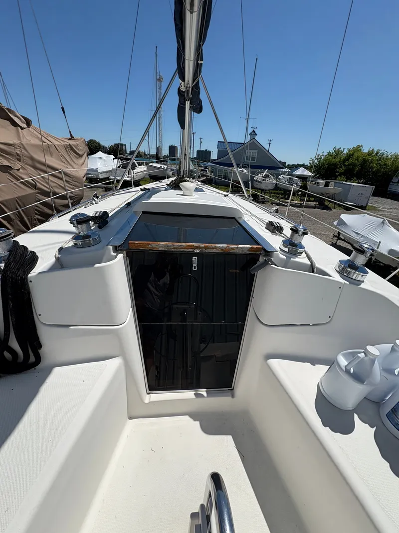 Slide: The Image of Hunter 356 2002 - 9