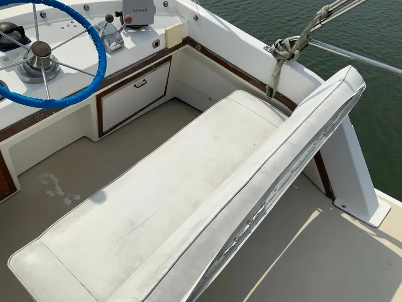 Slide: The Image of Cape Dory 28 Fly 1987 - 20