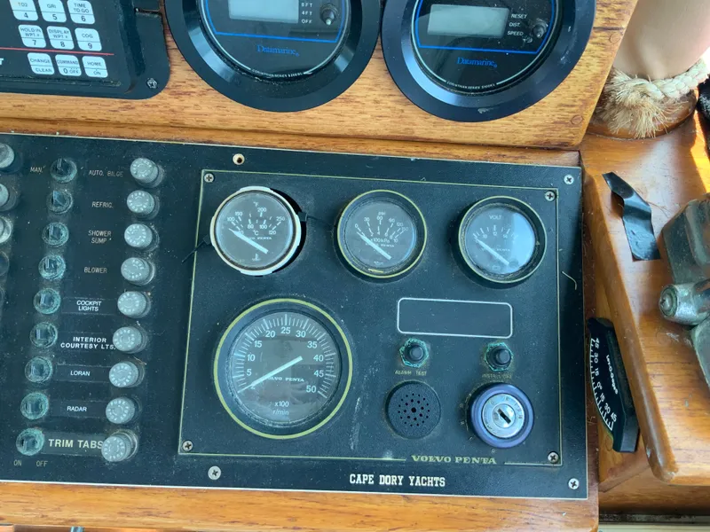 Slide: The Image of Cape Dory 28 Fly 1987 - 34