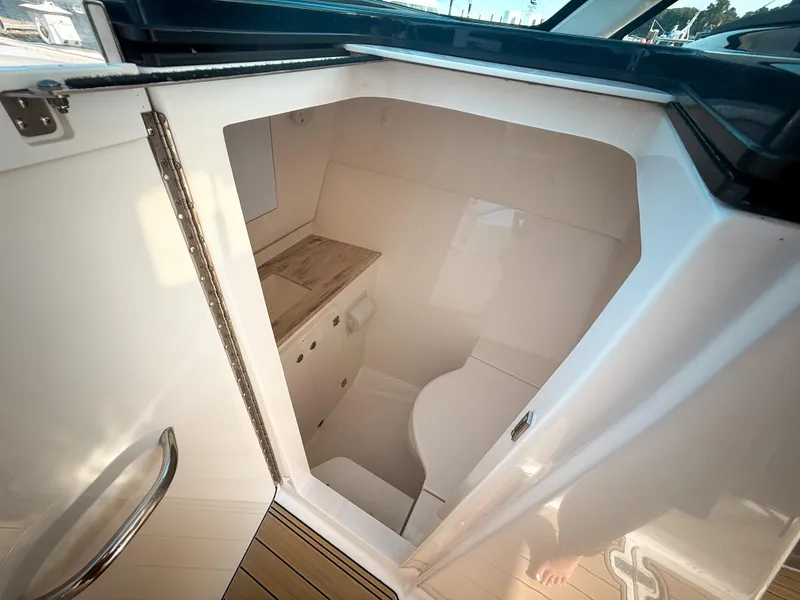 Slide: The Image of Pursuit DC 325 Dual Console 2018 - 53