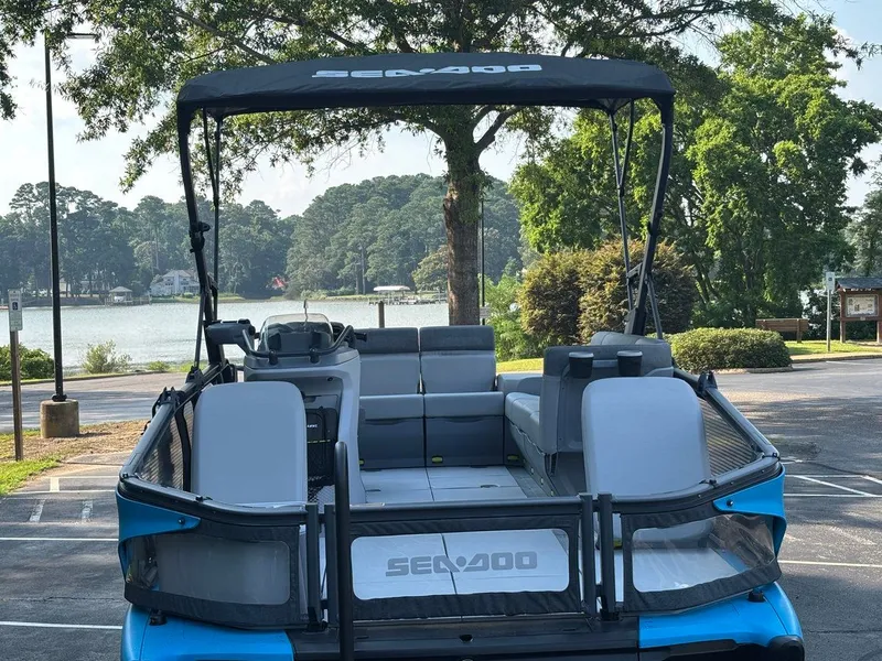 Slide: The Image of Sea-Doo Switch Sport 18 2022 - 24