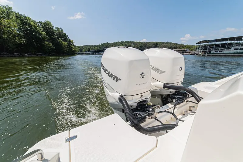 Slide: The Image of Stbd outboard engine - 38