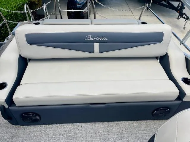 Slide: The Image of 2023 Barletta Cabrio 22UC boat seat with gray and white upholstery. - 10