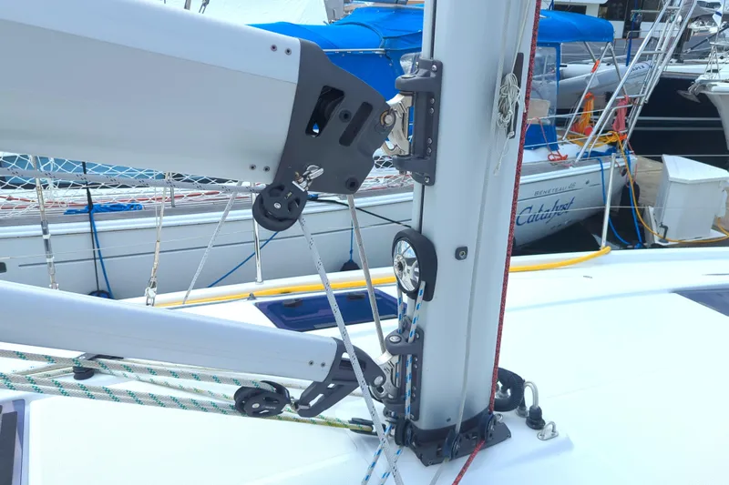Slide: The Image of Jeanneau Sun Odyssey 440 sailboat rigging and mast detail, 2021 model. - 19