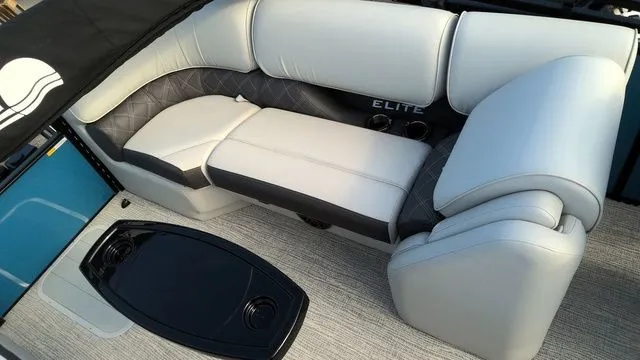 Slide: The Image of SunCatcher ELITE 324RC 2025 - 15