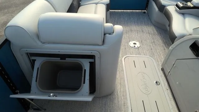 Slide: The Image of SunCatcher ELITE 324RC 2025 - 17