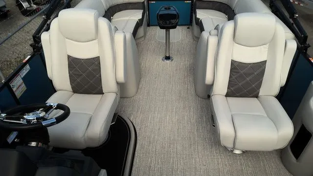 Slide: The Image of SunCatcher ELITE 324RC 2025 - 8