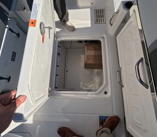 Slide: The Image of Robalo R300 Center Console In Stock 2026 - 26