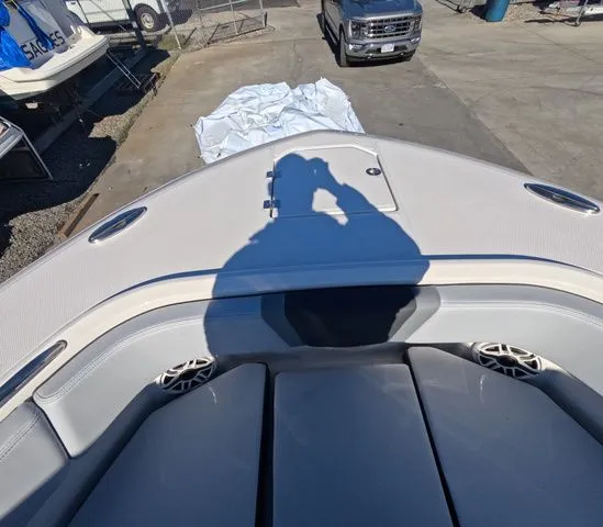 Slide: The Image of Robalo R300 Center Console In Stock 2026 - 52