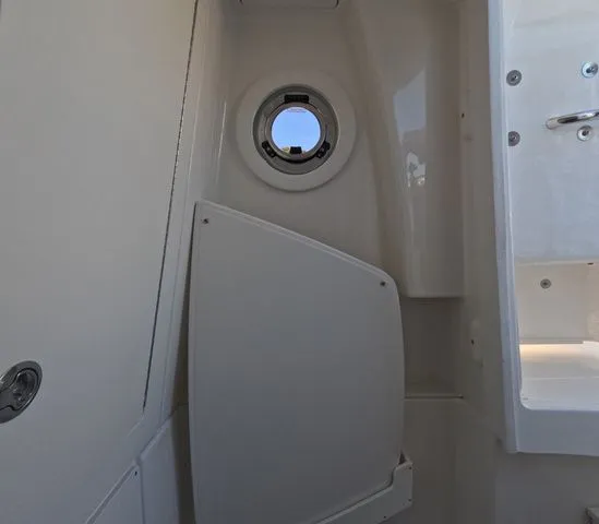 Slide: The Image of Robalo R300 Center Console In Stock 2026 - 62