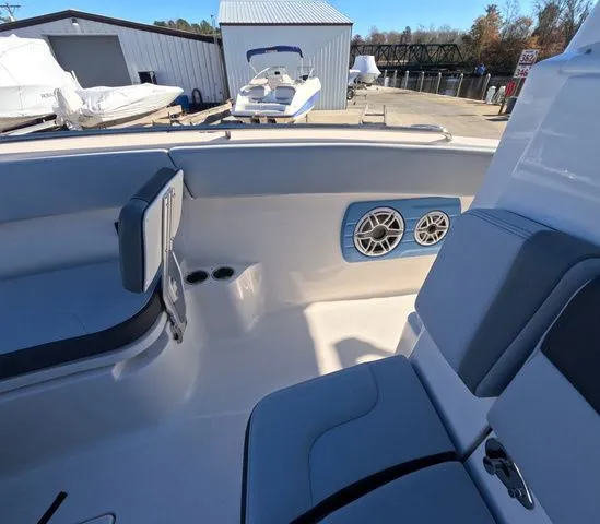 Slide: The Image of Robalo R300 Center Console In Stock 2026 - 64