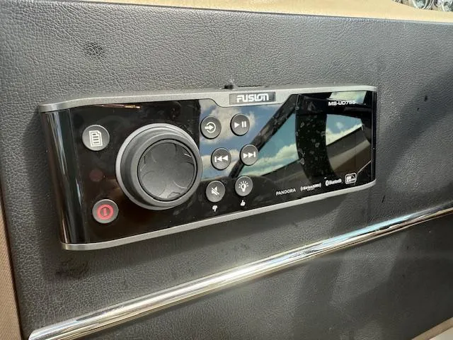 Slide: The Image of Fusion MS-UD755 stereo system on 2013 Regal 3200 Bowrider boat dashboard. - 21