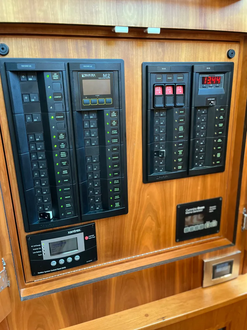 Slide: The Image of 2018 Sabre 48 "Legasea" Breaker Panel - 25