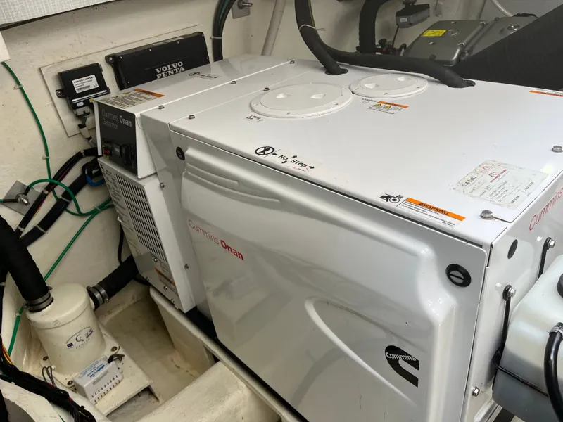 Slide: The Image of 2018 Sabre 48 "Legasea" Generator - 68