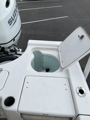 Slide: The Image of Sea Pro 208 DLX 2023 - 10