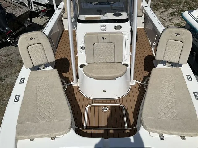 Slide: The Image of Sea Pro 208 DLX 2023 - 25