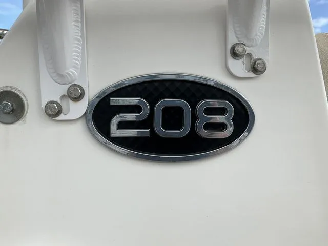 Slide: The Image of Sea Pro 208 DLX 2023 - 4