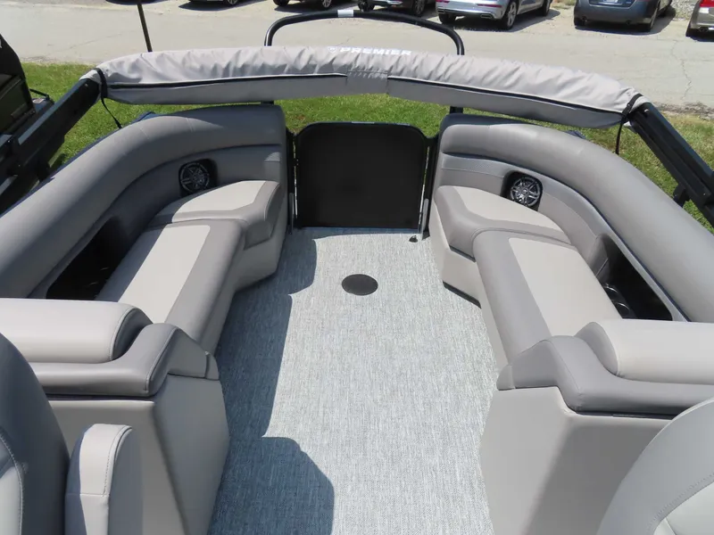 Slide: The Image of Premier 230 Sunsation RF (PTX 28) 2026 - 21