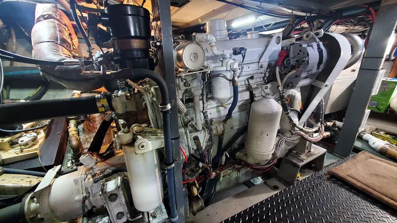 Slide: The Image of Port Main Engine Forward - 35