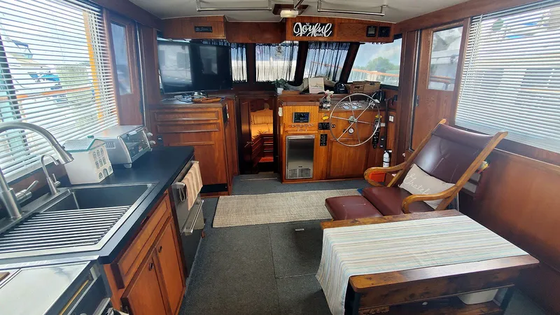 Slide: The Image of Main Cabin Forward - 4