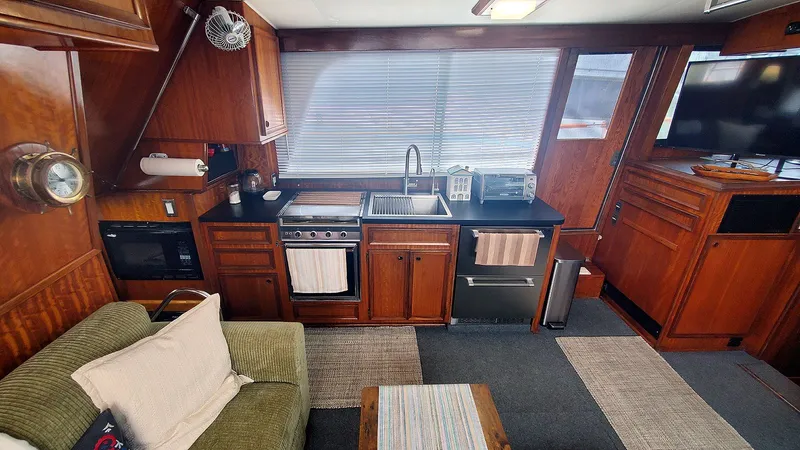 Slide: The Image of Main Cabin Port - 5