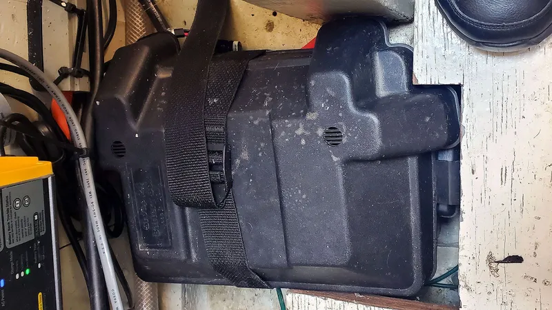 Slide: The Image of Thruster Battery Bank - 58