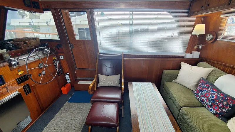 Slide: The Image of Main Cabin Starboard - 6