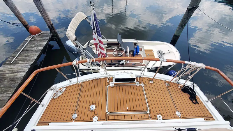 Slide: The Image of Aft Deck Aft - 76