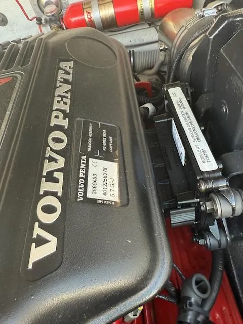 Slide: The Image of Volvo Penta engine in 2001 Chris-Craft Launch 25 boat, close-up view. - 30