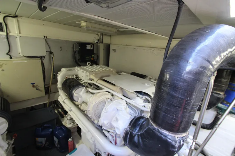 Slide: The Image of Uniesse 70 Sport 2007 - 101