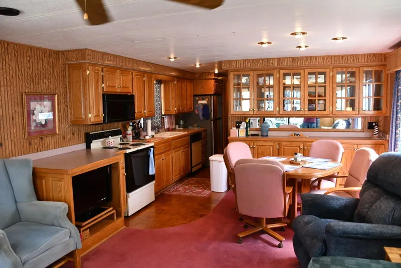 Slide: The Image of Lakeview 62'x14' 1995 - 10