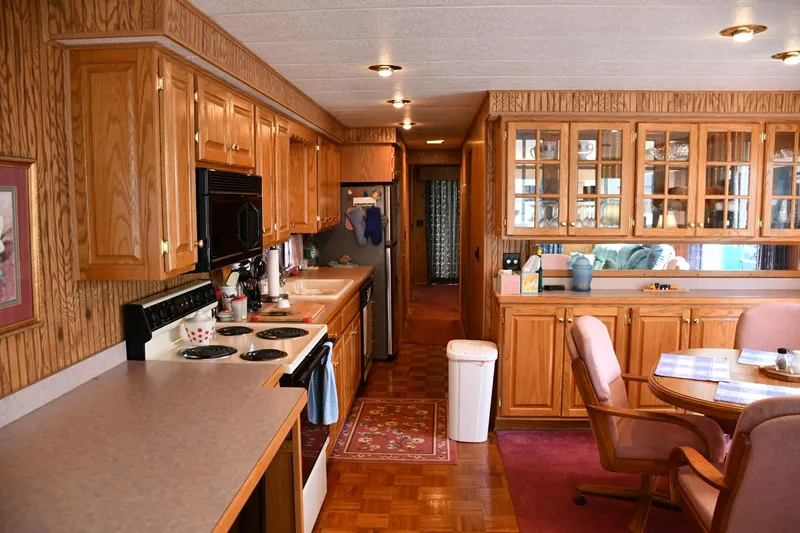 Slide: The Image of Lakeview 62'x14' 1995 - 12