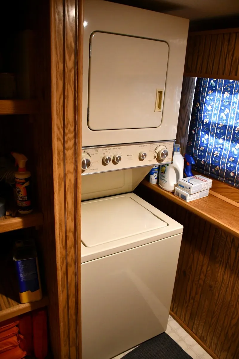 Slide: The Image of Lakeview 62'x14' 1995 - 21